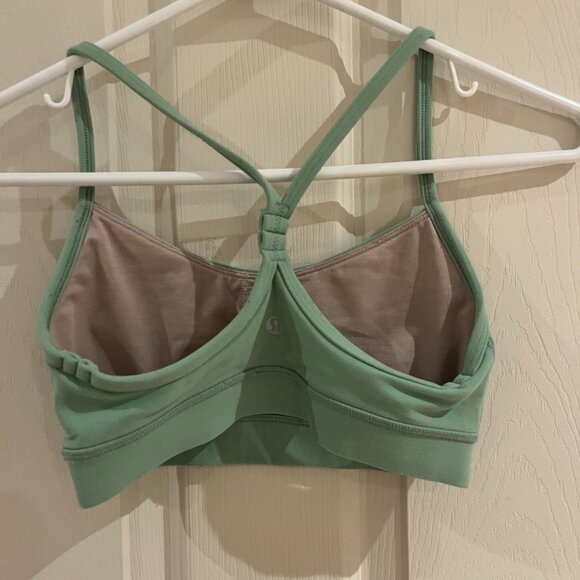 Lululemon sport bra size 2 - Picture 2 of 2